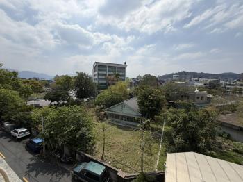 近竹東火車站雙面臨路透天