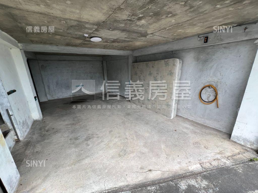頂好社區視野遼闊透天房屋室內格局與周邊環境