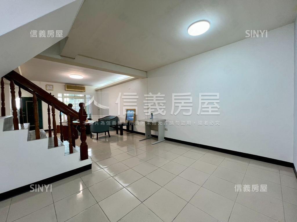 頂好社區視野遼闊透天房屋室內格局與周邊環境