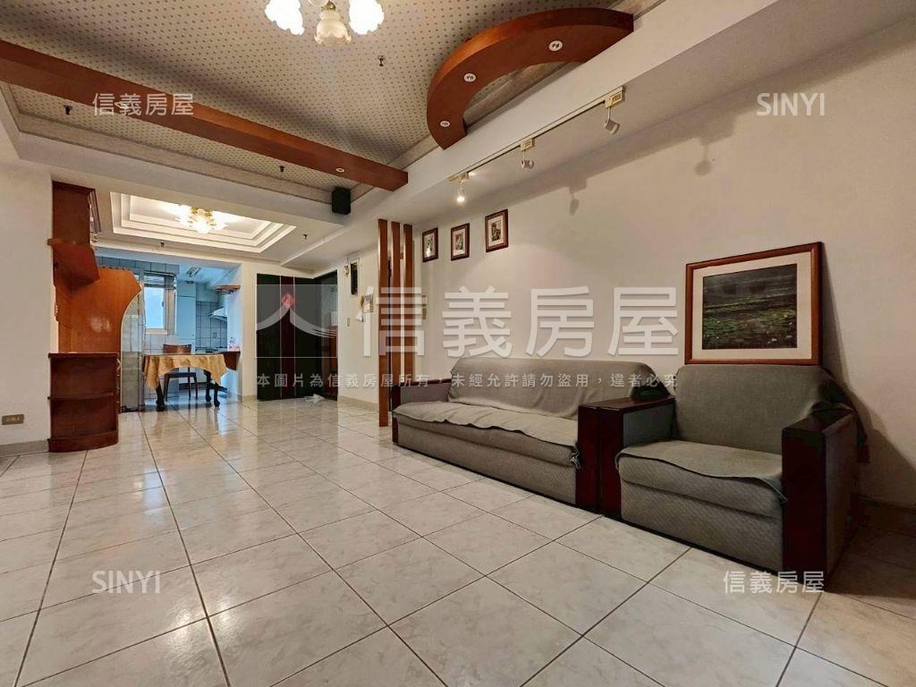 百年好合１７樓附坡平車位房屋室內格局與周邊環境