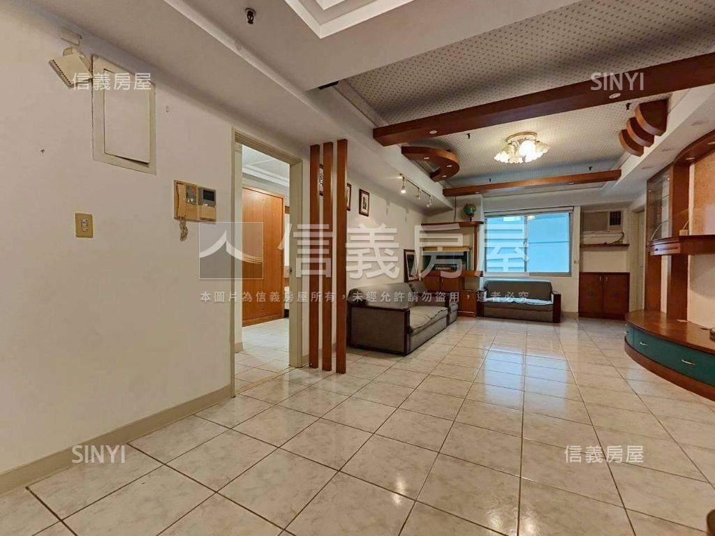 百年好合１７樓附坡平車位房屋室內格局與周邊環境