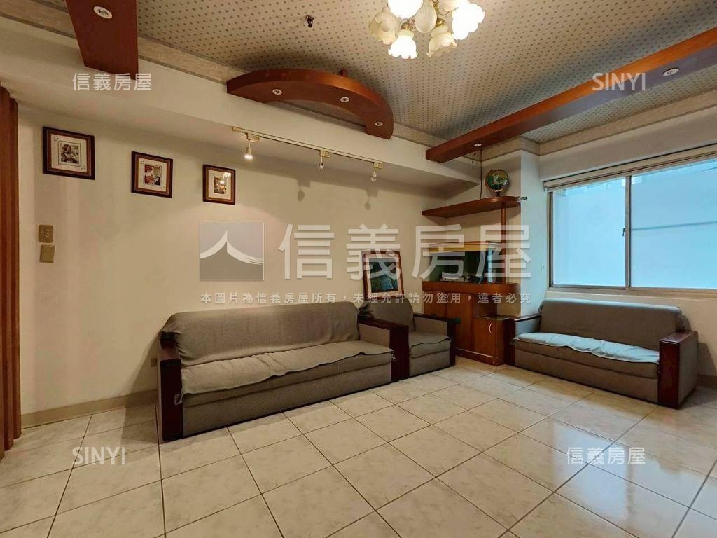 百年好合１７樓附坡平車位房屋室內格局與周邊環境