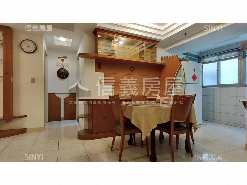 百年好合１７樓附坡平車位房屋室內格局與周邊環境