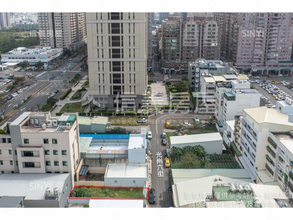 光州六街約６．５米寬土地房屋室內格局與周邊環境