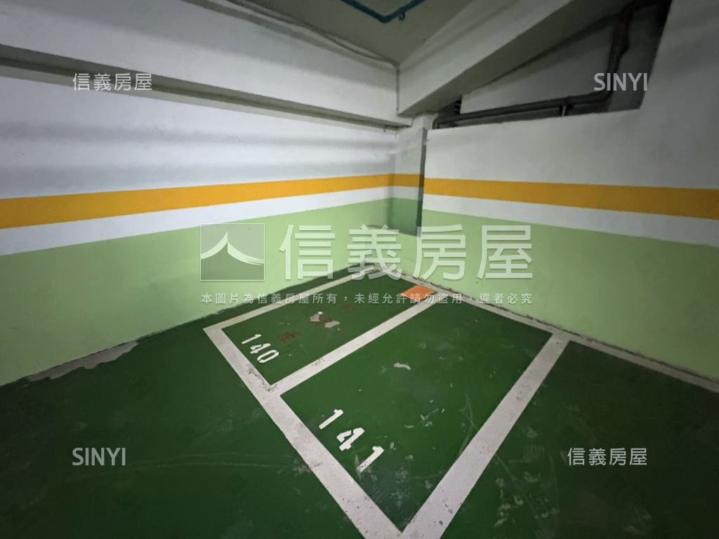 藝文特區質感２房車位房屋室內格局與周邊環境