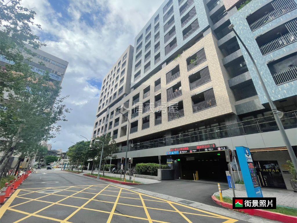 新★圓山捷運面寬純一樓房屋室內格局與周邊環境