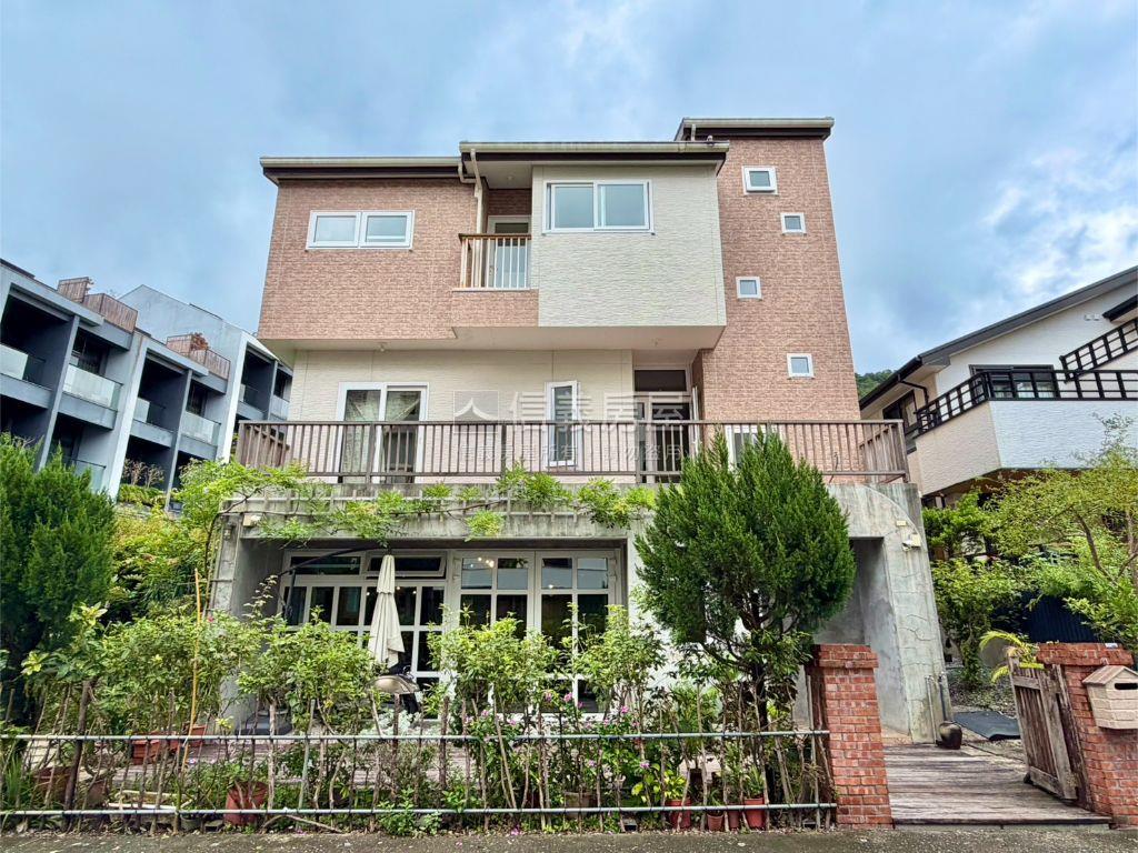 礁溪溫泉獨棟花園美墅房屋室內格局與周邊環境