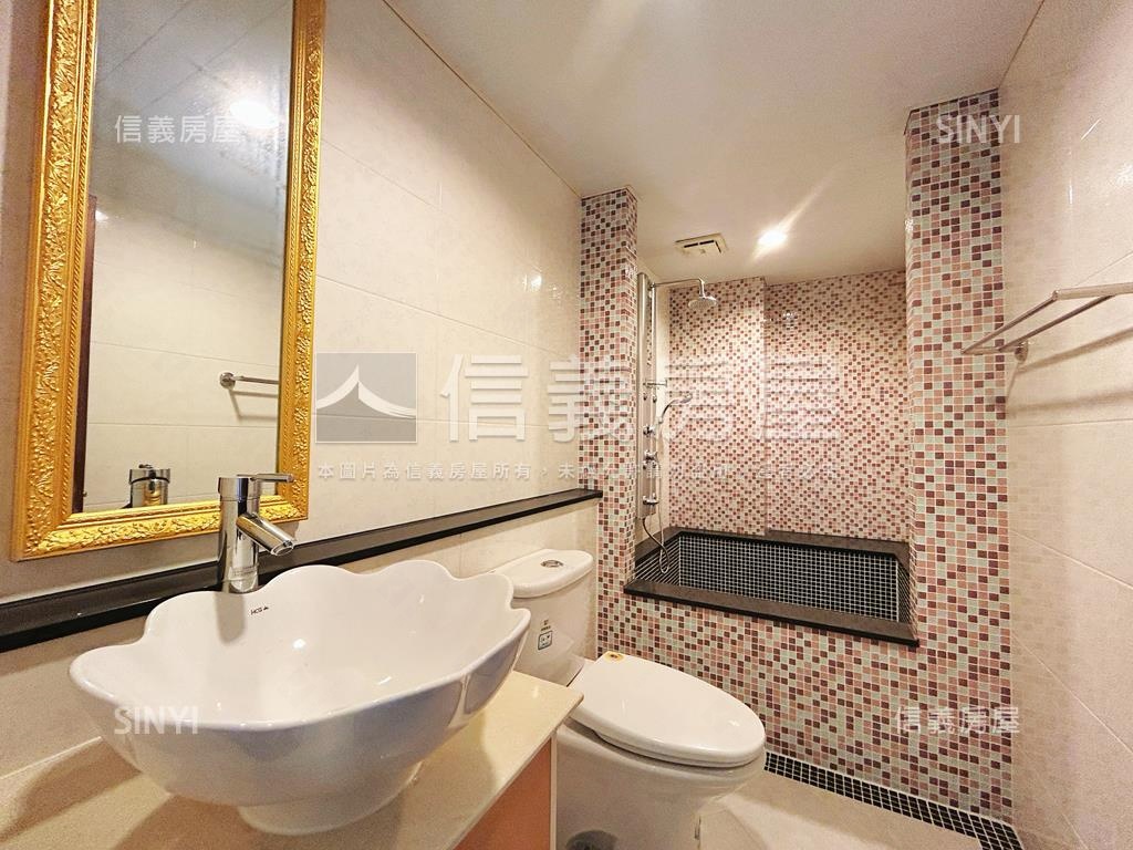 文山特區Ｇ３診所面寬透店房屋室內格局與周邊環境