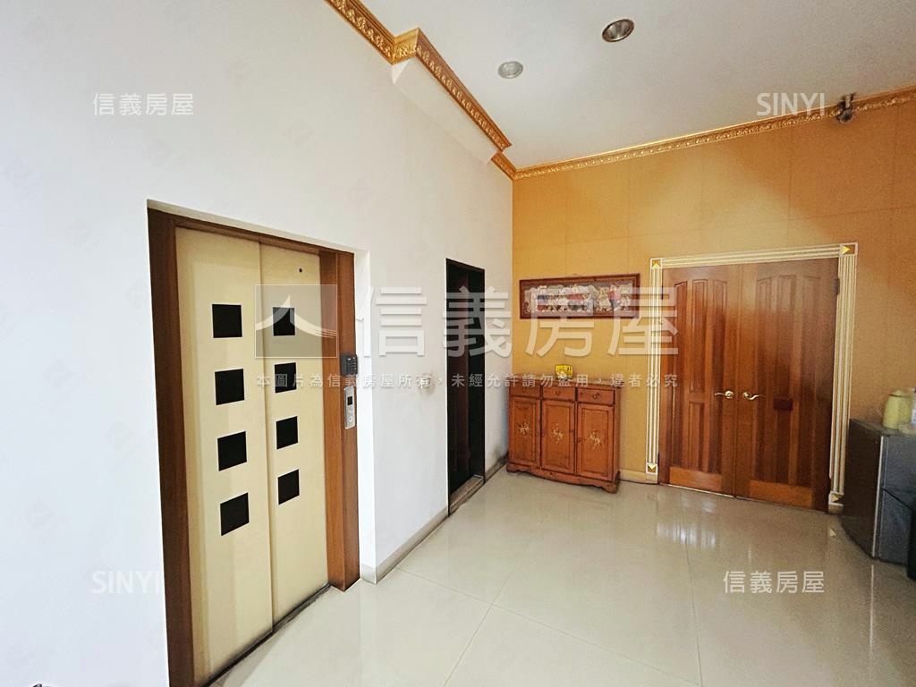 文山特區Ｇ３診所面寬透店房屋室內格局與周邊環境