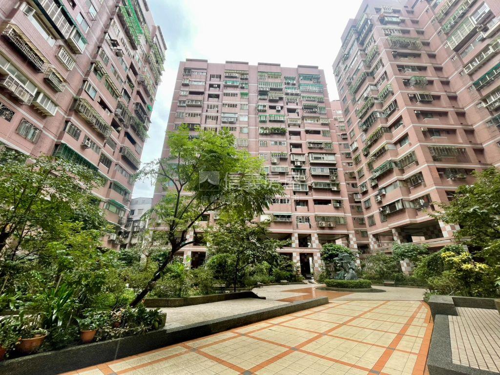 地球村３房歡迎賞屋房屋室內格局與周邊環境