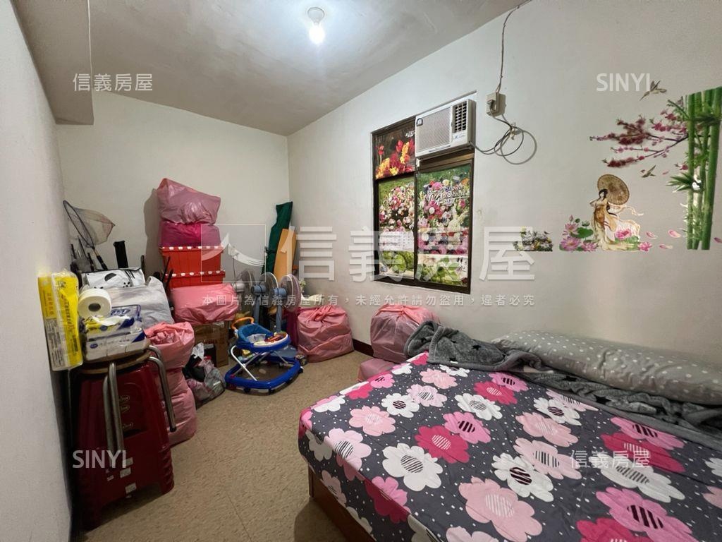 近市場龍興美二樓房屋室內格局與周邊環境
