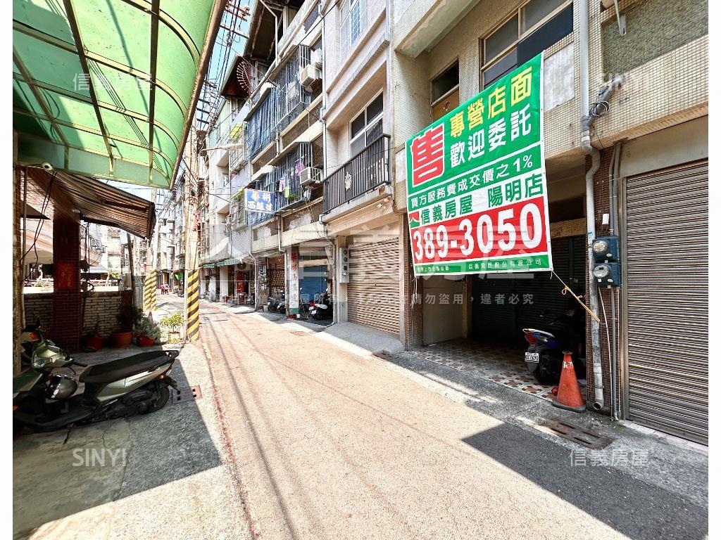 近捷運前後活巷騎樓透天房屋室內格局與周邊環境