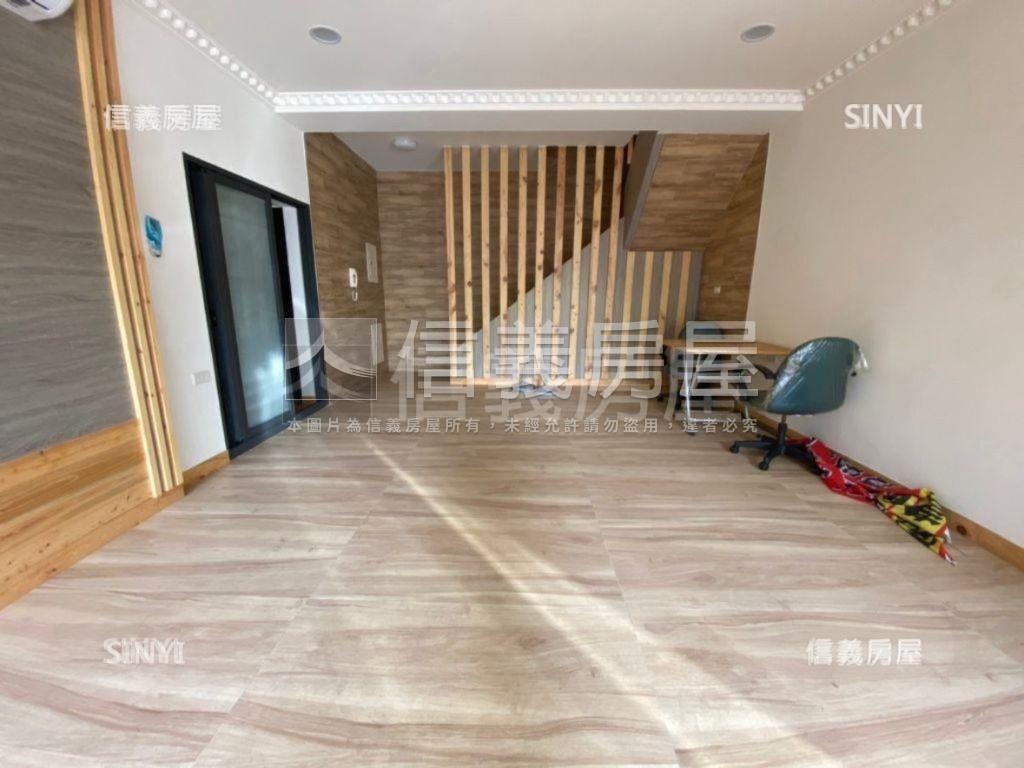 明誠商圈稀有邊間店面！！！房屋室內格局與周邊環境