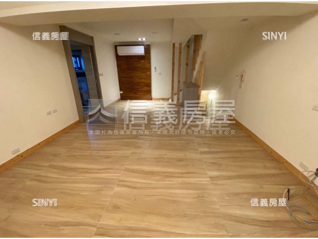 明誠商圈稀有邊間店面！！！房屋室內格局與周邊環境