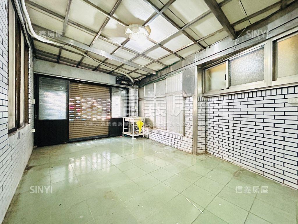 低總價榮星小資發財住辦房屋室內格局與周邊環境
