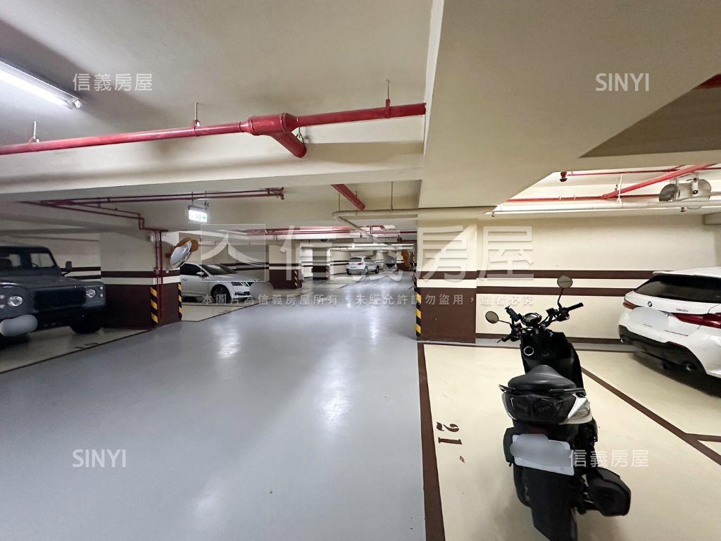 【大安硯】坡道平面車位房屋室內格局與周邊環境