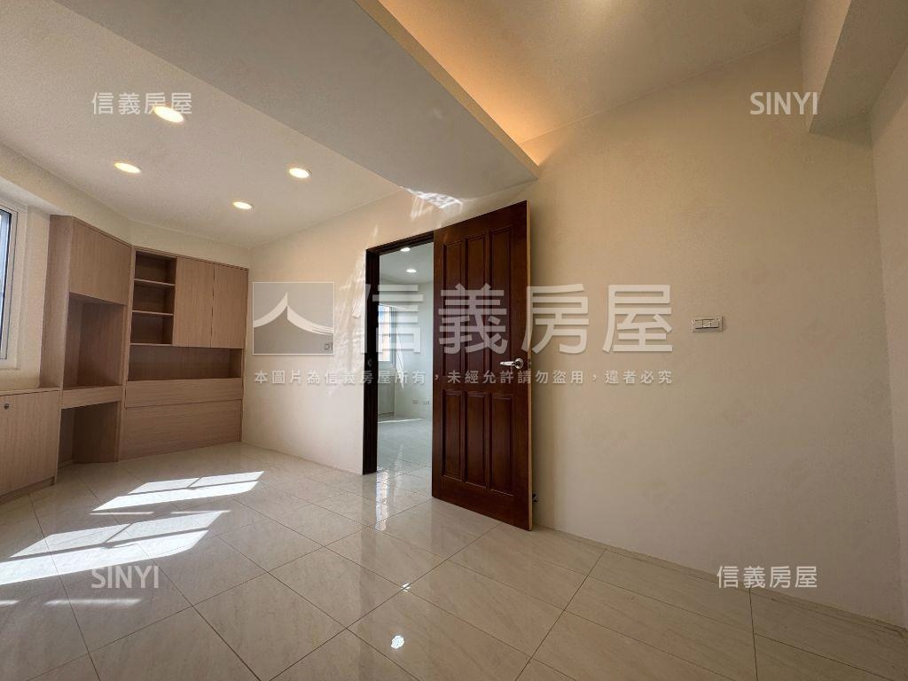 金帥６樓灰常帥二房華廈房屋室內格局與周邊環境