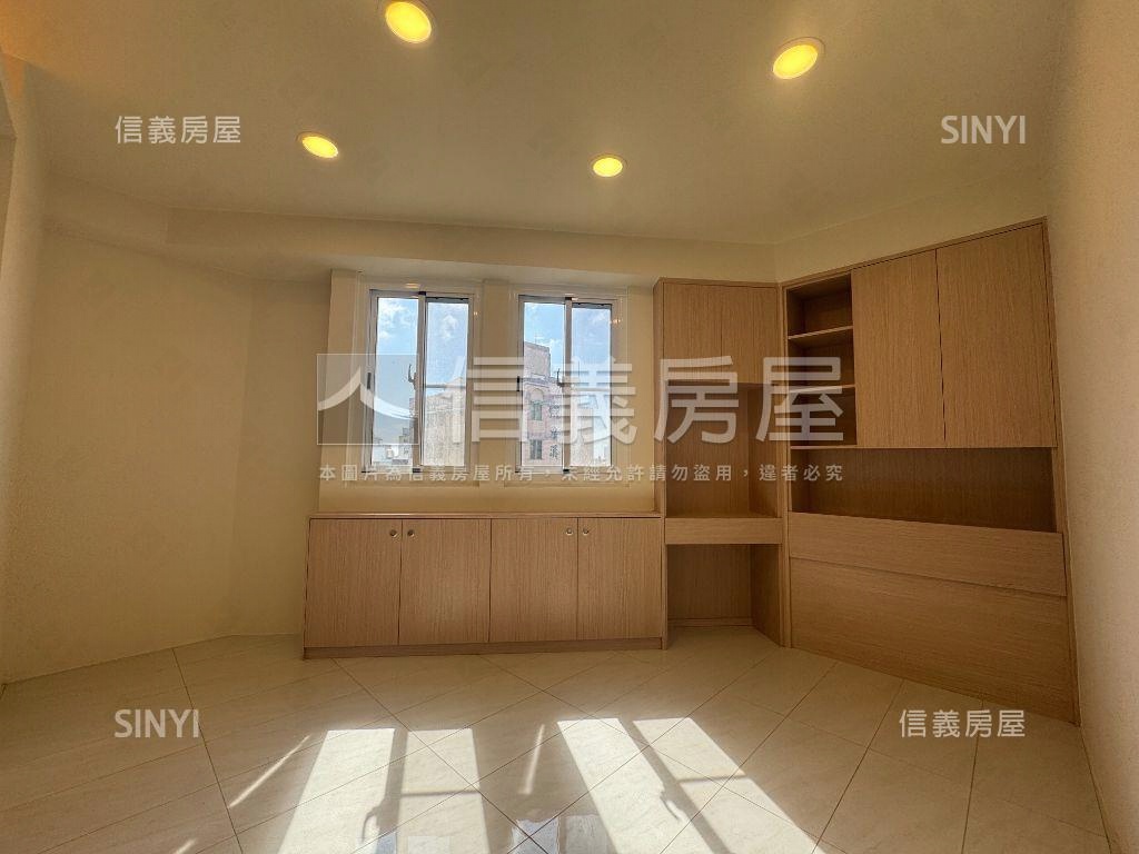 金帥６樓灰常帥二房華廈房屋室內格局與周邊環境
