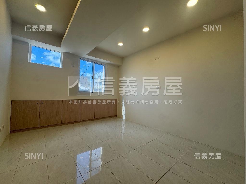 金帥６樓灰常帥二房華廈房屋室內格局與周邊環境