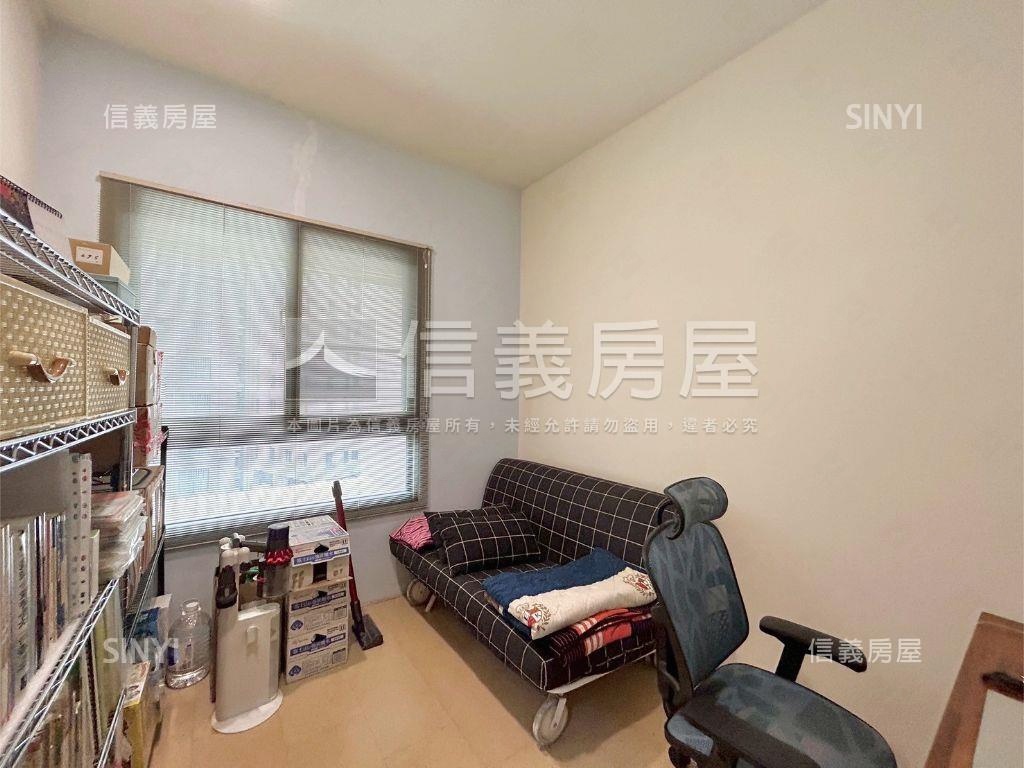 關新一極視野美三房車位房屋室內格局與周邊環境