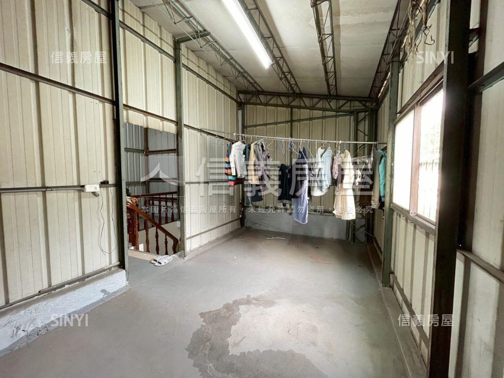 北屯．敦化公園旁前院透天房屋室內格局與周邊環境