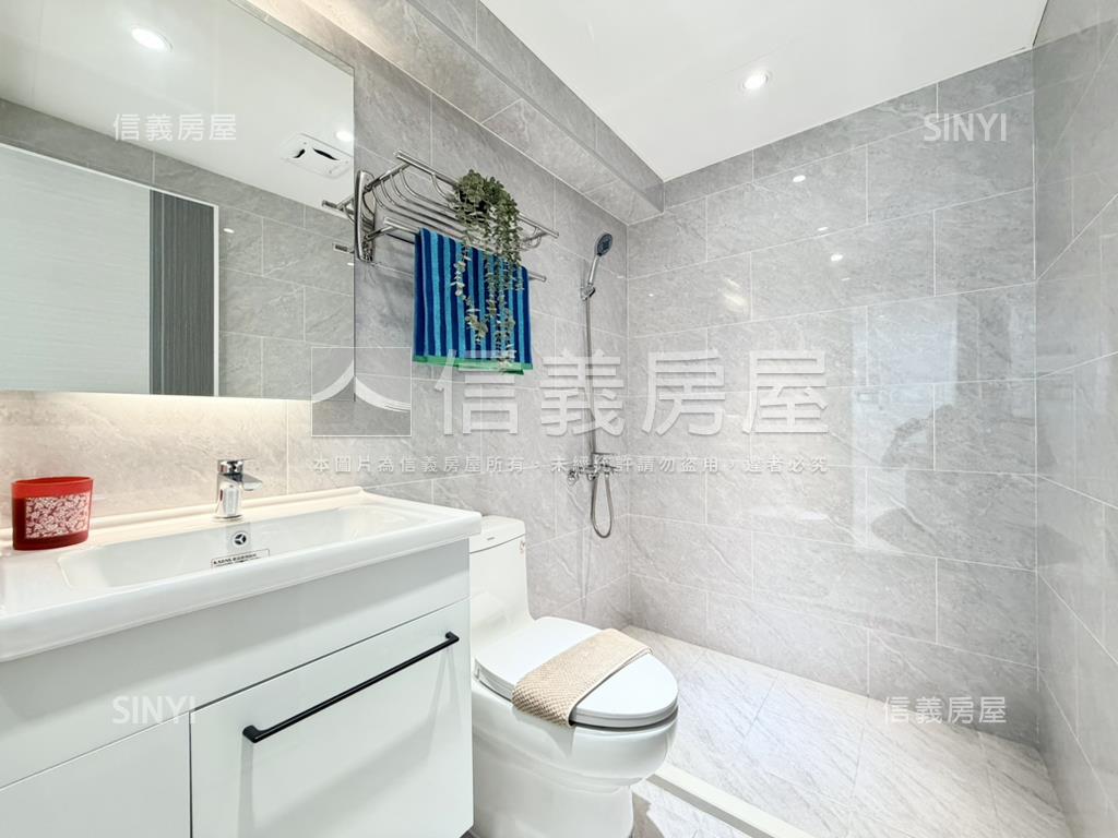 美國華城精美捷運四房房屋室內格局與周邊環境