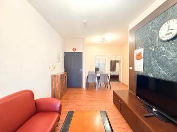 美術館兩房車位採光美宅