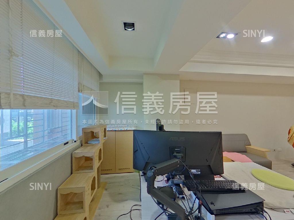 ★四維大廈裝潢四房車位房屋室內格局與周邊環境