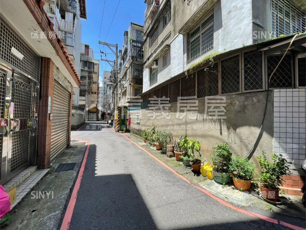 近頂溪站◆透天三房房屋室內格局與周邊環境