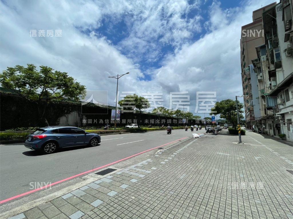 近頂溪站◆透天三房房屋室內格局與周邊環境