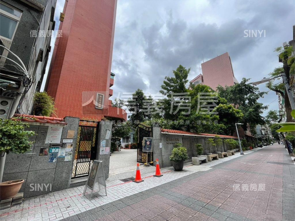 近頂溪站◆透天三房房屋室內格局與周邊環境