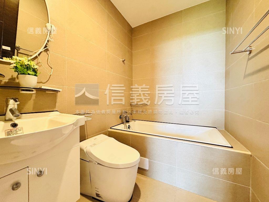 宏盛挑高低總雙衛浴房屋室內格局與周邊環境