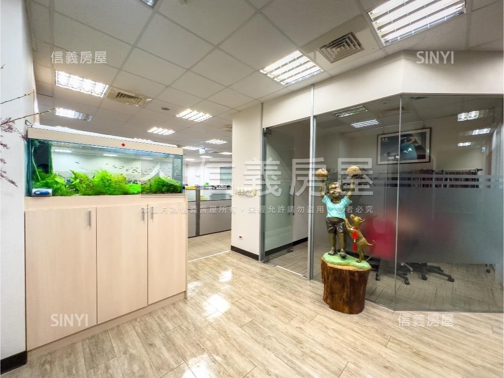 蒙德里安Ｂ房屋室內格局與周邊環境