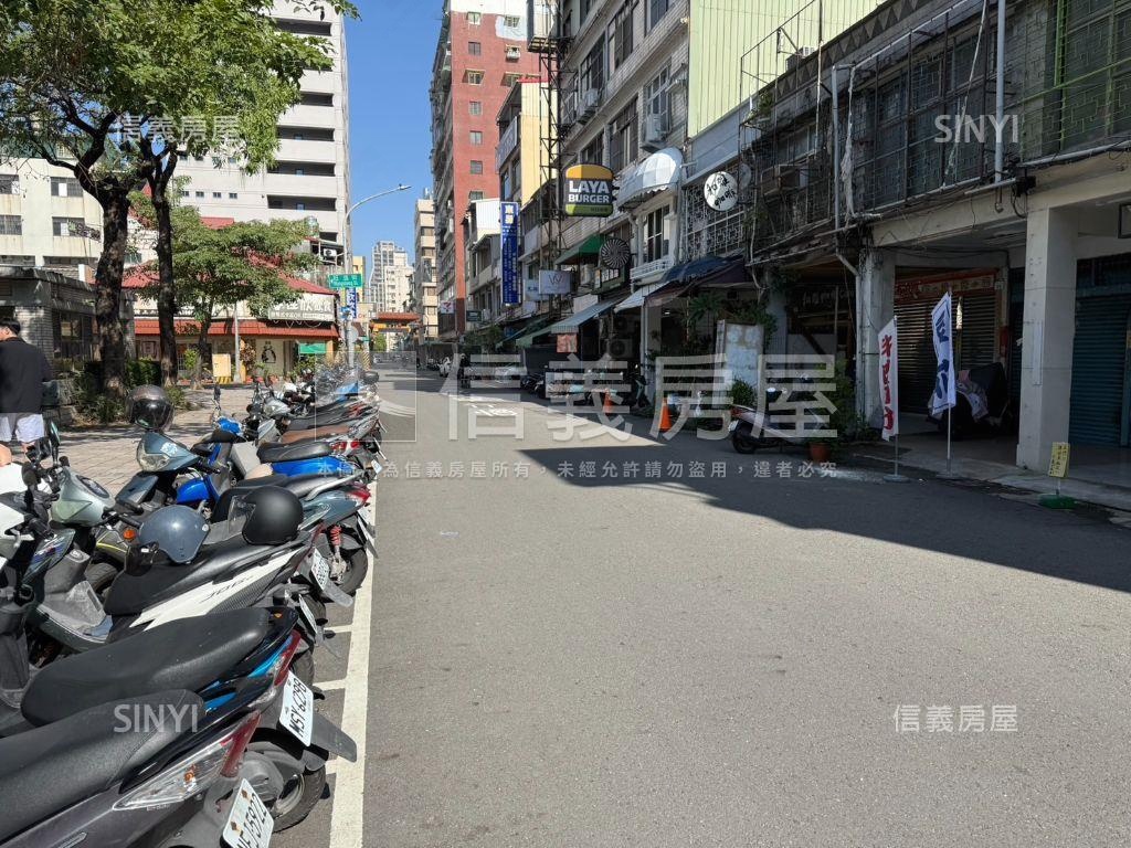 文武一街正街店面房屋室內格局與周邊環境