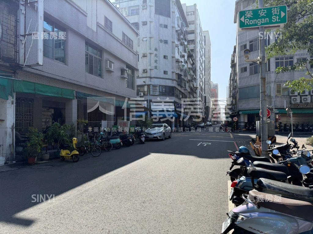 文武一街正街店面房屋室內格局與周邊環境