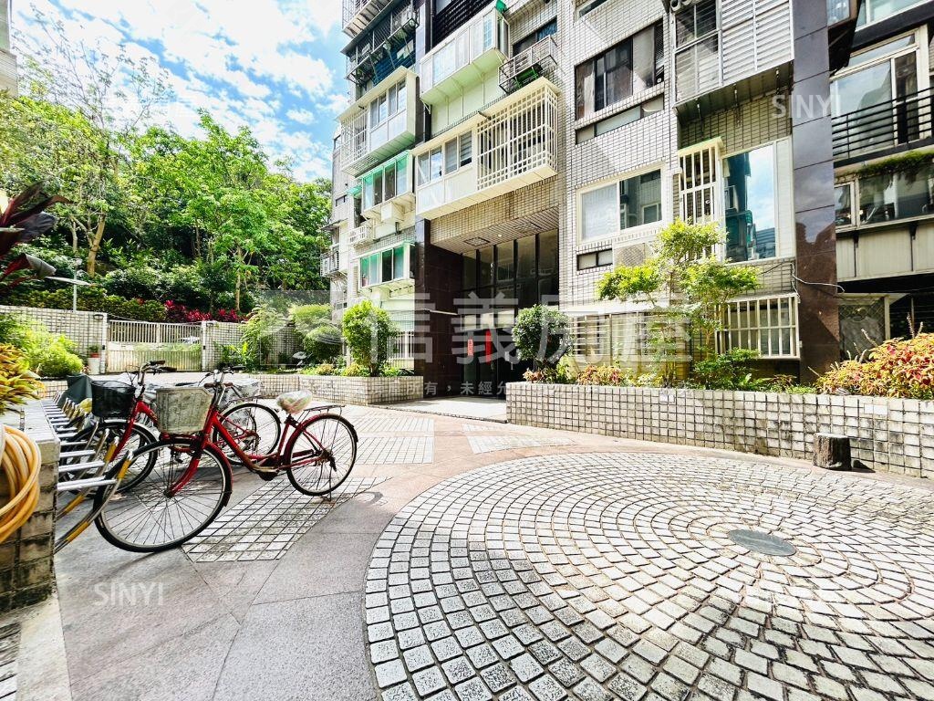 低總價大湖公園裝潢套房房屋室內格局與周邊環境