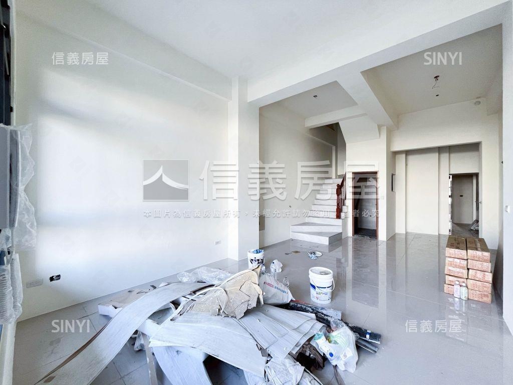 新成屋！神岡學校旁別墅！房屋室內格局與周邊環境