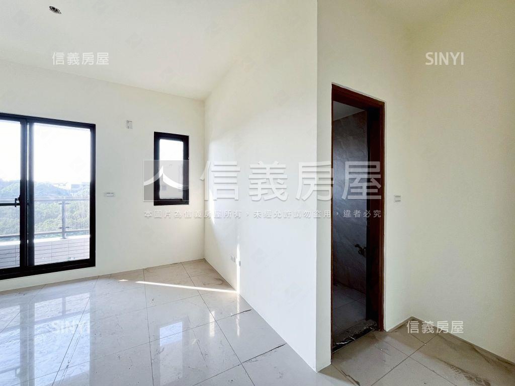 新成屋！神岡學校旁別墅！房屋室內格局與周邊環境