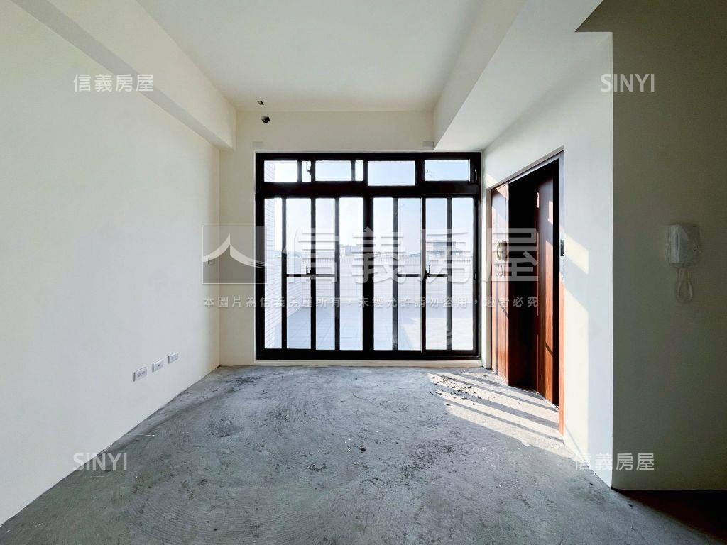 新成屋！神岡學校旁別墅！房屋室內格局與周邊環境