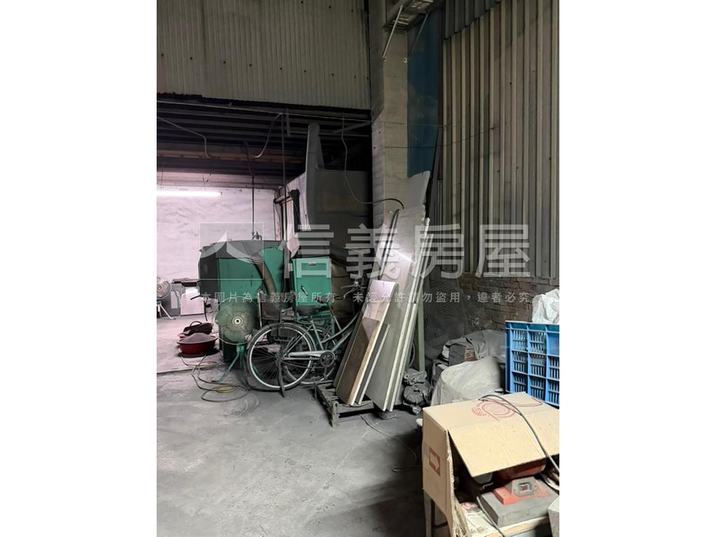 中正路乙種工業區透天店面房屋室內格局與周邊環境
