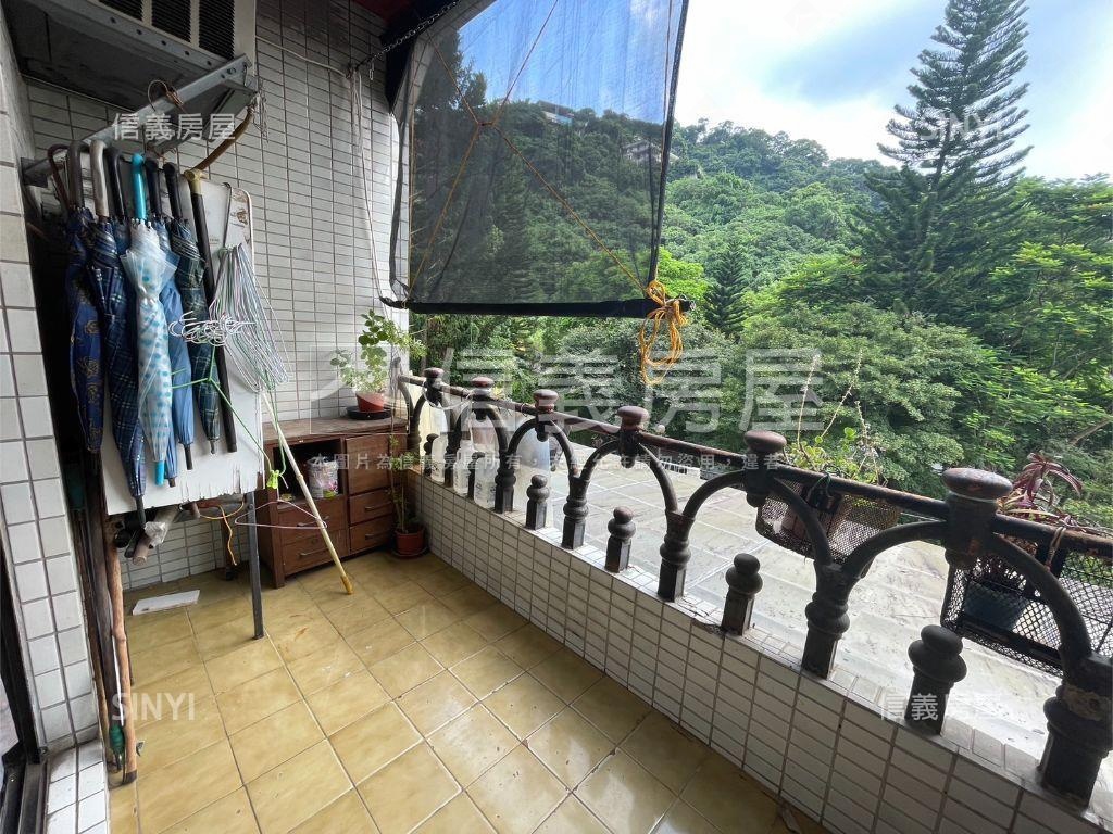 區公所方正２樓房屋室內格局與周邊環境