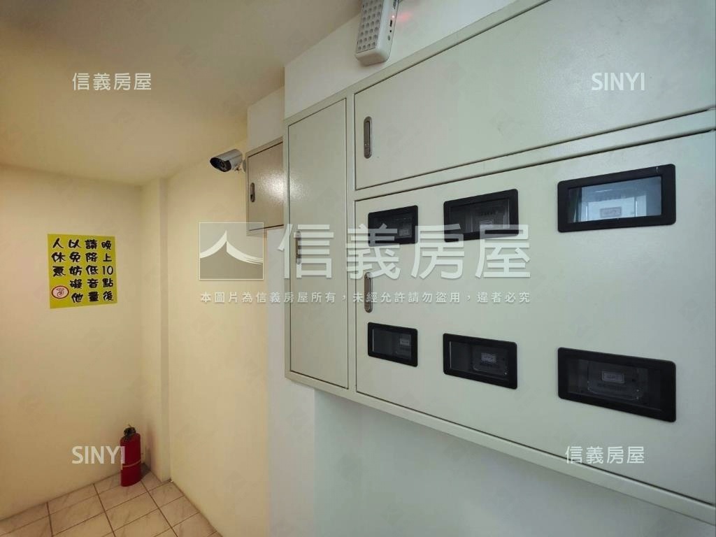 知名連鎖霸氣角店房屋室內格局與周邊環境