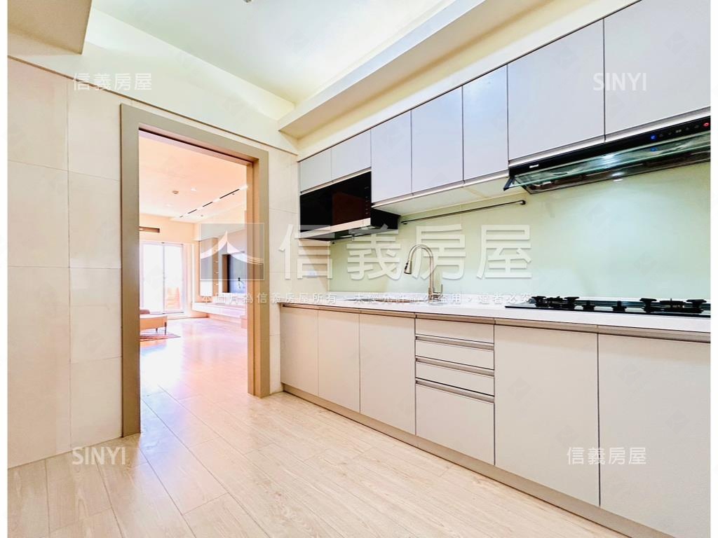 陽明國中裝潢三房三衛平車房屋室內格局與周邊環境