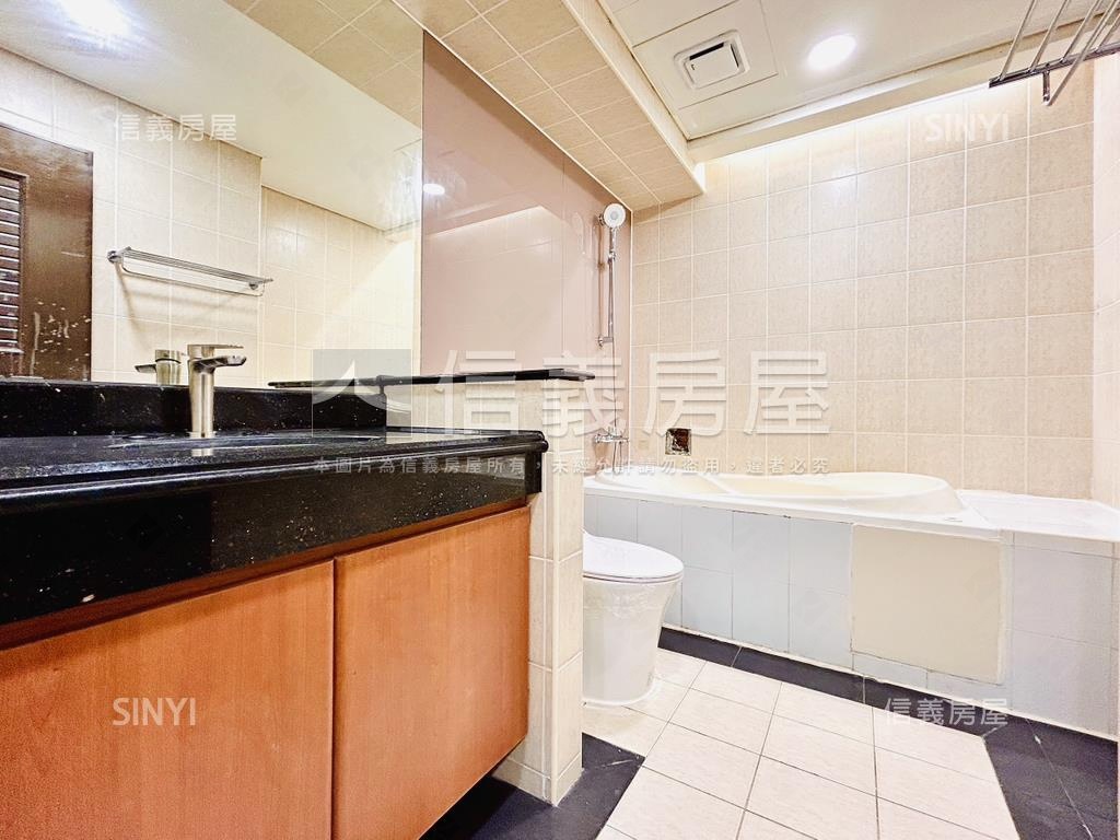 陽明國中裝潢三房三衛平車房屋室內格局與周邊環境