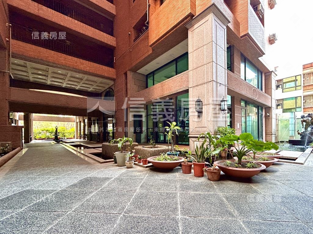 陽明國中裝潢三房三衛平車房屋室內格局與周邊環境