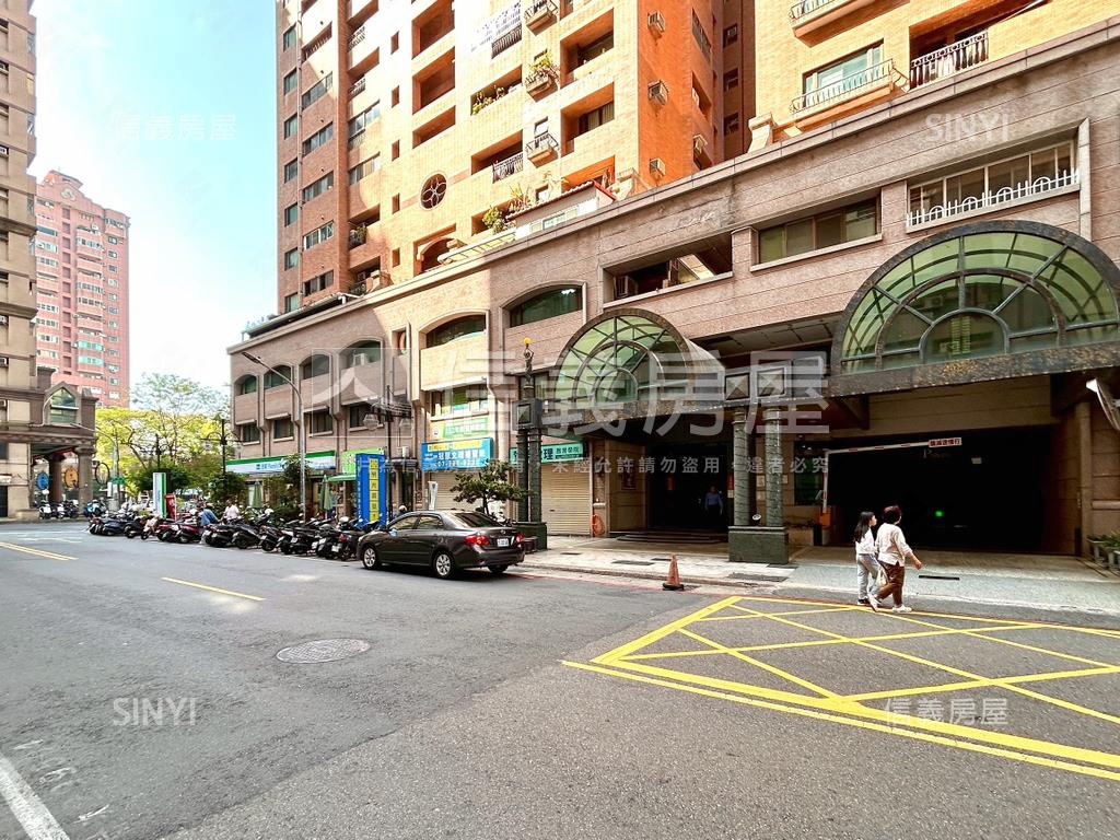 陽明國中裝潢三房三衛平車房屋室內格局與周邊環境