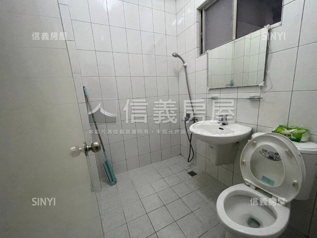 近美術館英才路大透天房屋室內格局與周邊環境