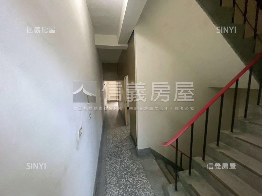 近美術館英才路大透天房屋室內格局與周邊環境