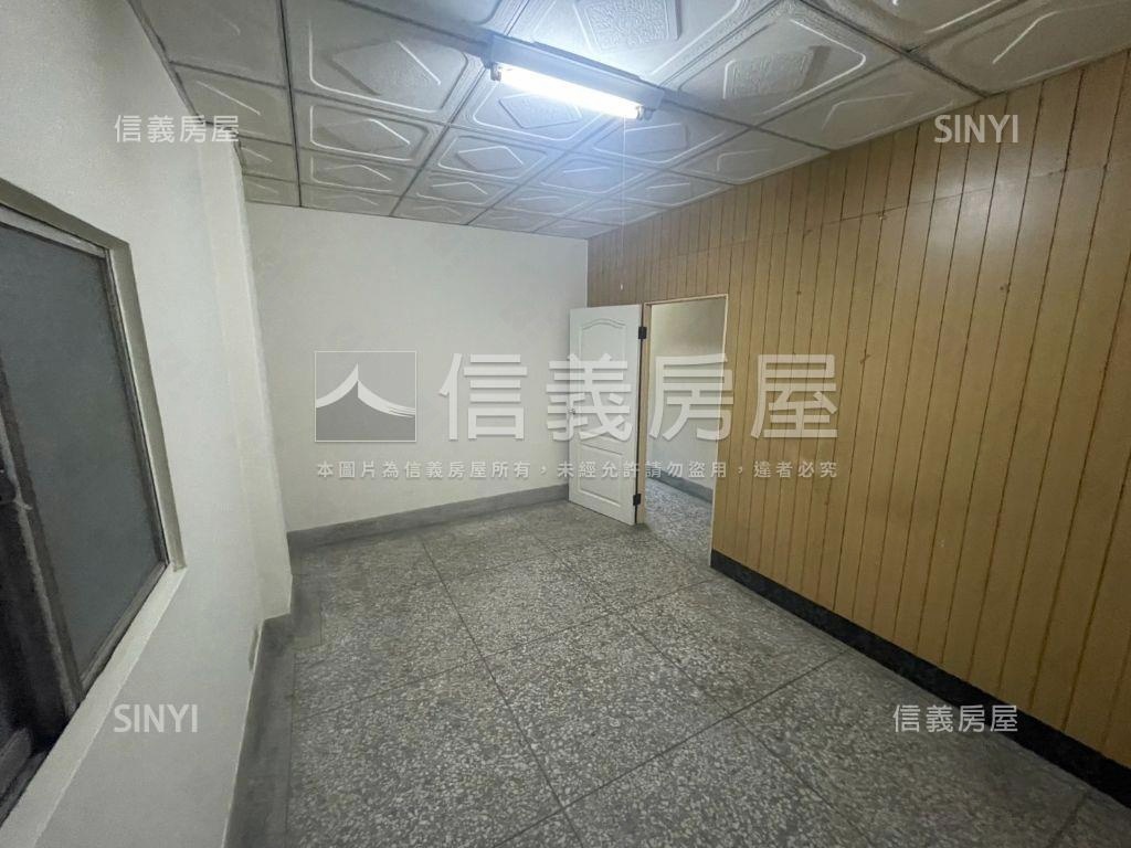 近美術館英才路大透天房屋室內格局與周邊環境