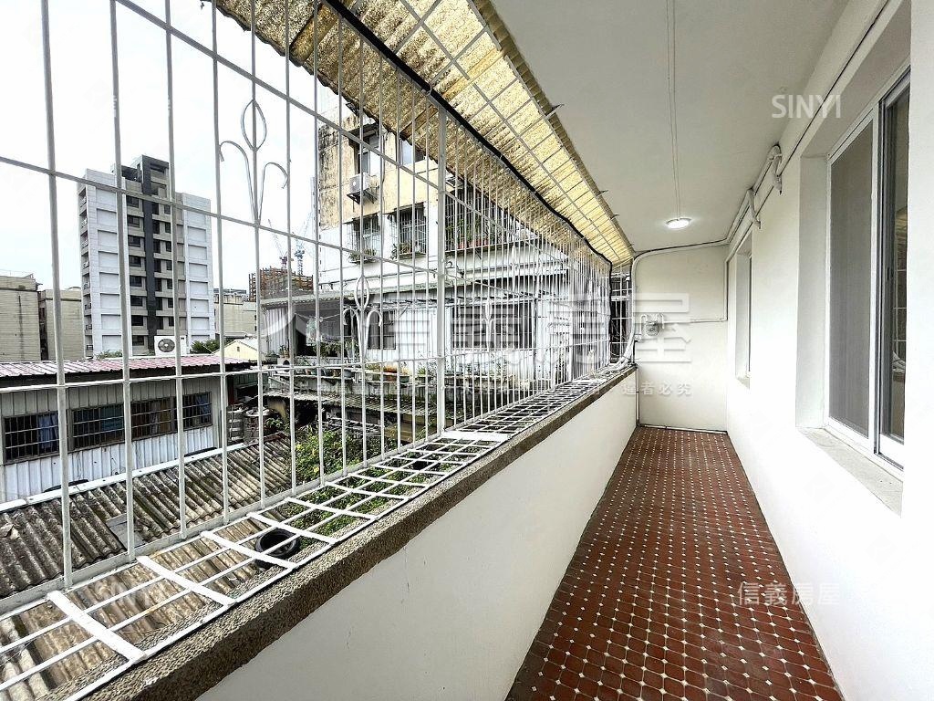 連城方正標格黃金三樓房屋室內格局與周邊環境
